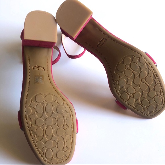 NWOT Coach Maddie Sandal - Picture 3 of 6